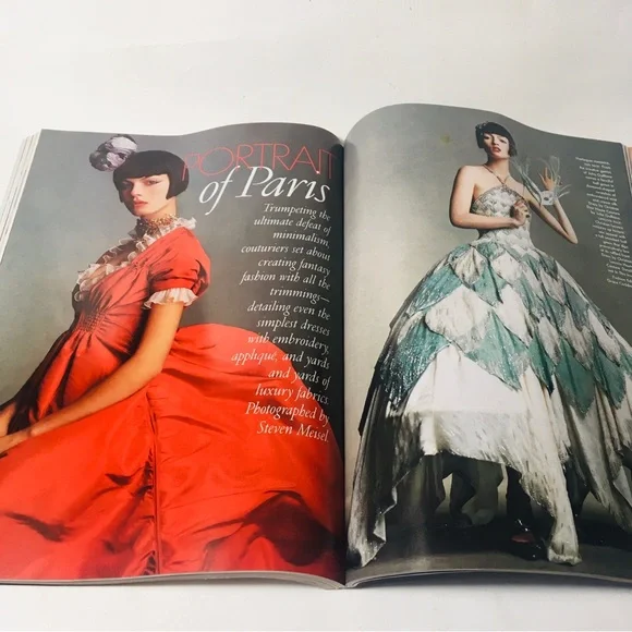 Vogue April 1998 Vintage Magazine Amber Valletta in Jil Sander By Steven Meisel - Picture 6 of 11